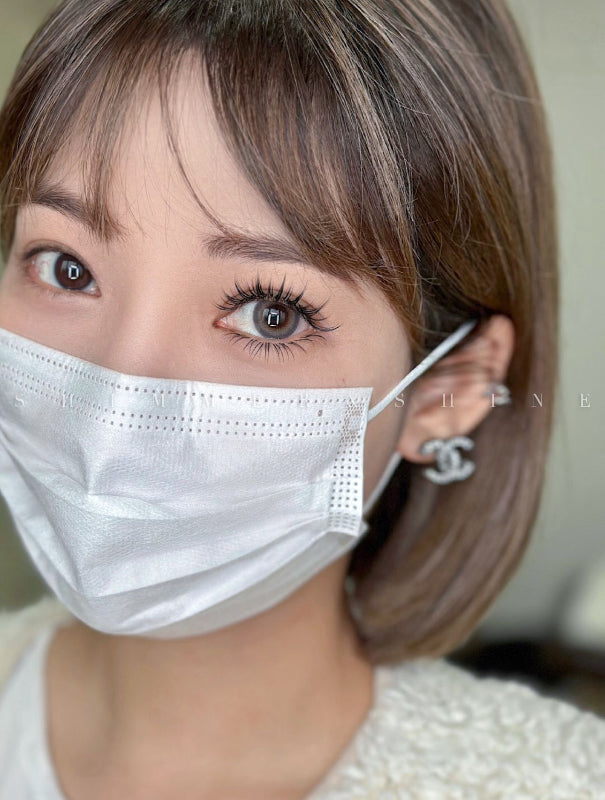 Best Eyelash Extension Services in Singapore – What to Expect